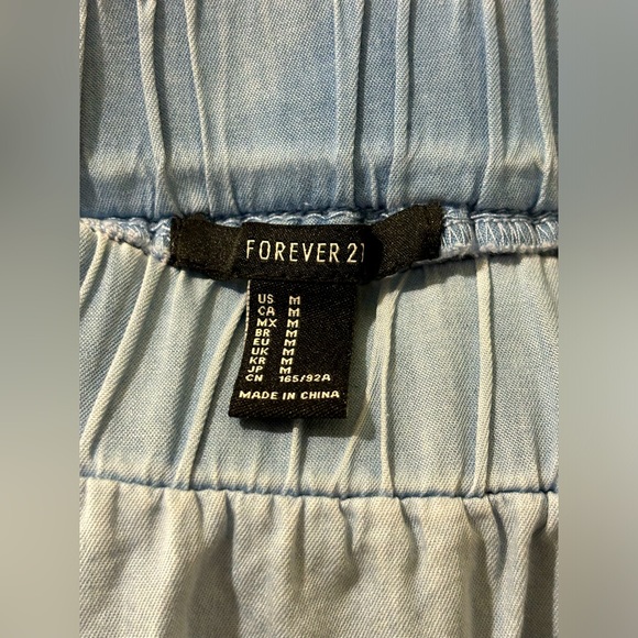 Soft denim off shoulders babydoll dress, fringed sleeves, fringed bottom. Size M - Picture 4 of 5